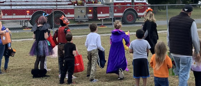 kids waiting for candy